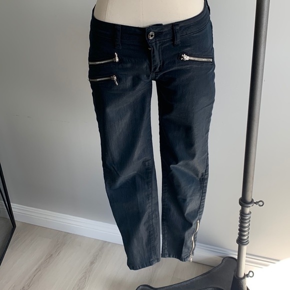 Sneak Peak Zippered Pants - Picture 1 of 10